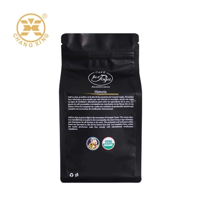 De gedrukte Zwarte Lege Composteerbare Koffie van 500g doet Één Vlakke Bodem van de Manierklep met Ritssluiting in zakken
